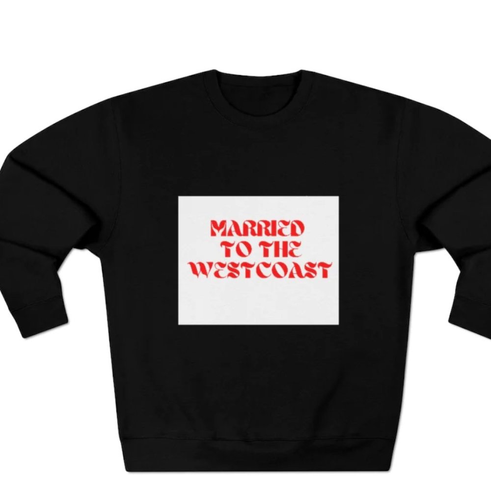 Westcoast Love Crewneck Sweater